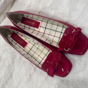 Coach Women's Magenta Ballet Flats